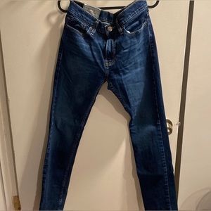 Men’s Dark Wash Skinny Jeans